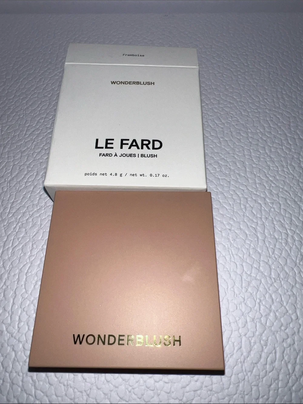 Wonderblush Le Fard  in Framboise - Deep Raspberry Red